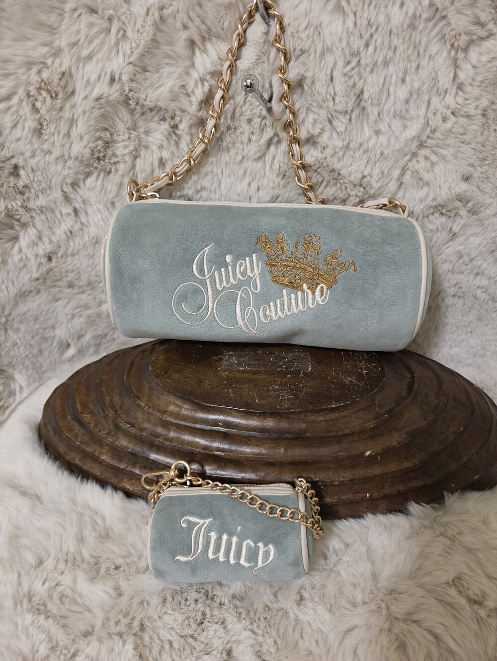 Juicy couture barrel bag